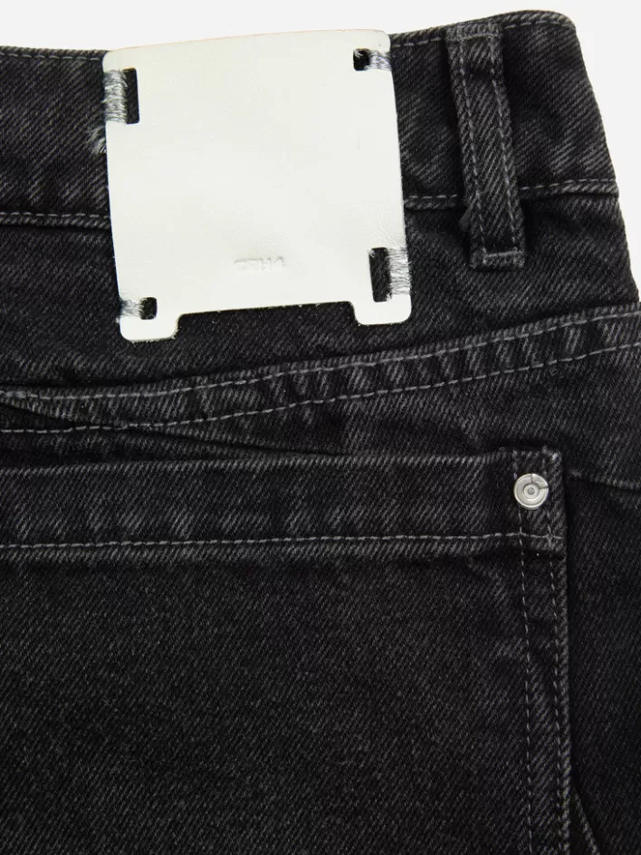 Store C2H4 005 - Stagger Streamline Arch Raw Edge Jeans Faded Black